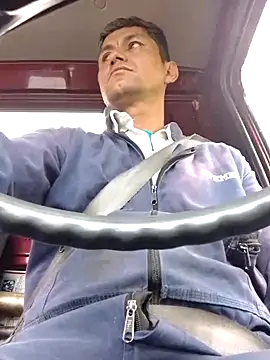 Snapshot of TattyFoxglove chatting on March 17, 2026, 3:04 pm TattyFoxglove online show from March 17, 2026, 3:04 pm