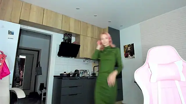  Alice Kitty online show from February 2, 2026, 9:41 am