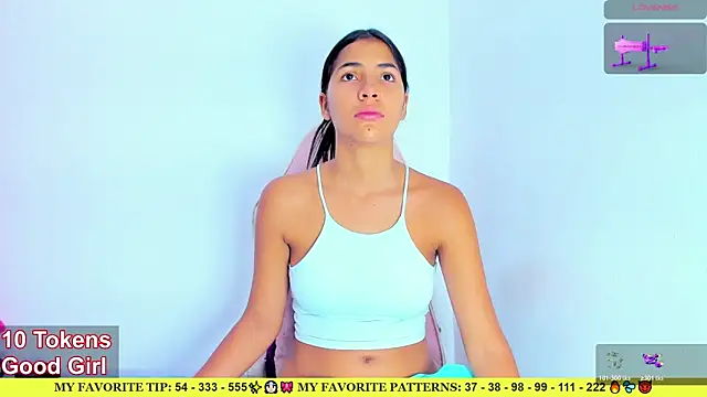 Snapshot of AriannaLewiis chatting on February 19, 2026, 8:06 pm AriannaLewiis online show from February 19, 2026, 8:06 pm