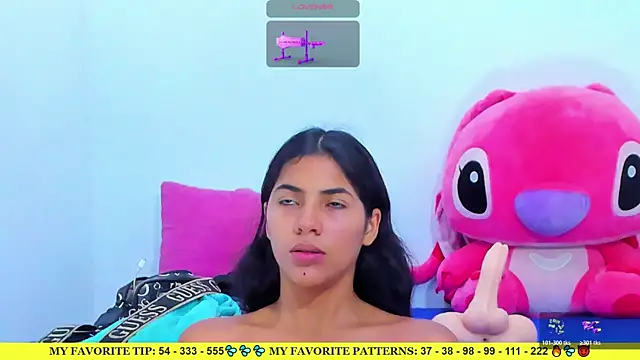 Snapshot of AriannaLewiis chatting on May 18, 2026, 7:40 pm AriannaLewiis online show from May 18, 2026, 7:40 pm