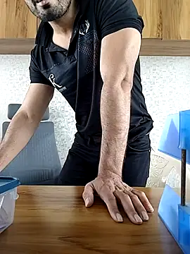 indianguy89 online show from April 4, 2026, 5:47 am