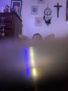 UKNOW lol online show from November 19, 2025, 9:04 pm