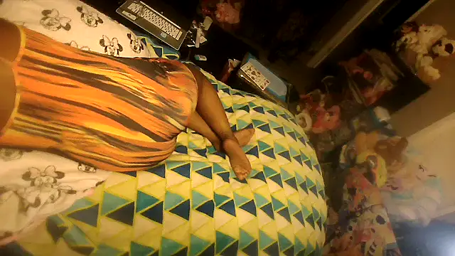 Snapshot of EbonyFetishQueen chatting on May 20, 2026, 1:46 am EbonyFetishQueen online show from May 20, 2026, 1:46 am