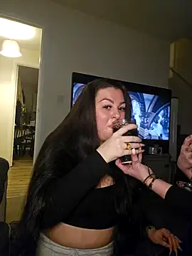 Snapshot of Britishbella chatting on January 11, 2025, 3:13 am Britishbella online show from January 11, 2025, 3:13 am