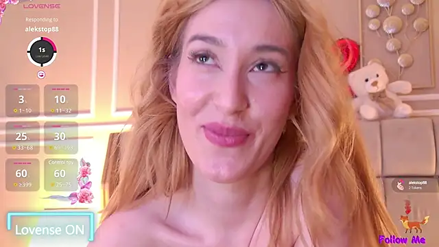 Snapshot of SerenaBennet chatting on March 3, 2025, 10:20 pm SerenaBennet online show from March 3, 2025, 10:20 pm