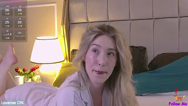 Snapshot of SerenaBennet chatting on February 15, 2026, 12:48 pm SerenaBennet online show from February 15, 2026, 12:48 pm