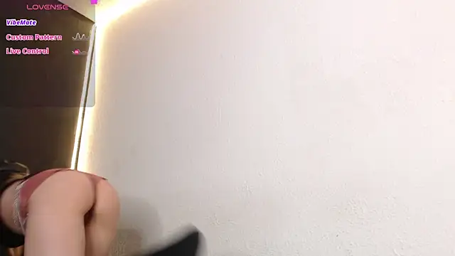 Snapshot of niakat_ chatting on November 27, 2025, 7:14 pm niakat online show from November 27, 2025, 7:14 pm