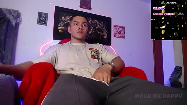 Snapshot of Marc__Waatson chatting on September 28, 2025, 2:18 am Marc  Waatson online show from September 28, 2025, 2:18 am