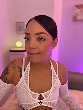 Snapshot of Sara_LipsX chatting on February 24, 2026, 1:50 am Sara LipsX online show from February 24, 2026, 1:50 am