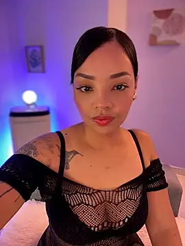 Snapshot of Sara_LipsX chatting on April 29, 2026, 11:55 pm Sara LipsX online show from April 29, 2026, 11:55 pm