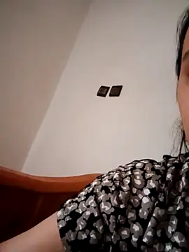 Snapshot of Ahlam44a chatting on October 7, 2025, 10:49 am Ahlam44a online show from October 7, 2025, 10:49 am