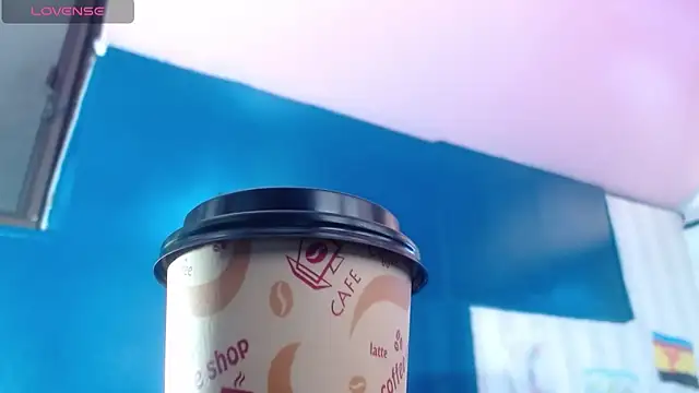 vitoria23  online show from January 7, 2026, 1:49 pm