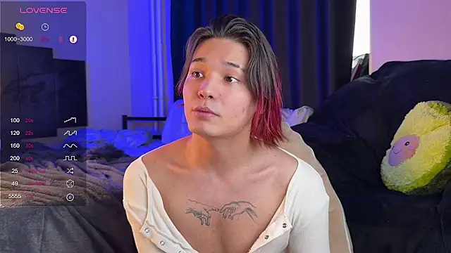 Snapshot of cherrydany chatting on January 13, 2025, 9:19 am cherrydany online show from January 13, 2025, 9:19 am