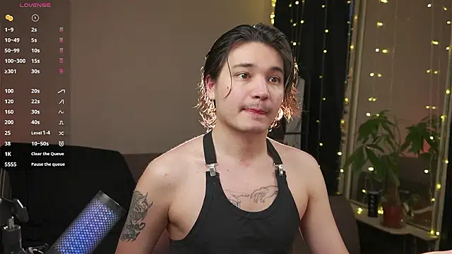 Snapshot of cherrydany chatting on February 22, 2026, 2:41 pm cherrydany online show from February 22, 2026, 2:41 pm