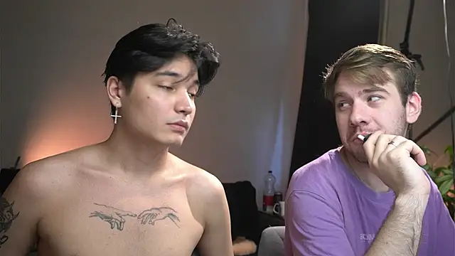 Snapshot of cherrydany chatting on September 9, 2025, 1:09 pm cherrydany online show from September 9, 2025, 1:09 pm