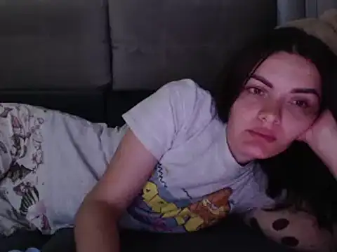 Snapshot of _JustmeHere_ chatting on October 26, 2025, 6:52 pm JustmeHere online show from October 26, 2025, 6:52 pm