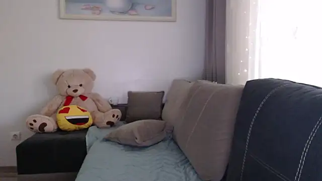 Snapshot of _JustmeHere_ chatting on November 7, 2025, 8:19 am JustmeHere online show from November 7, 2025, 8:19 am