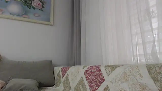 Snapshot of _JustmeHere_ chatting on November 20, 2025, 8:59 am JustmeHere online show from November 20, 2025, 8:59 am