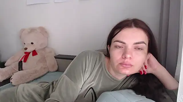  JustmeHere  online show from January 12, 2026, 7:48 am