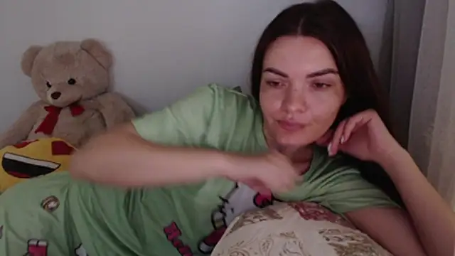 Snapshot of _JustmeHere_ chatting on November 30, 2025, 9:21 am JustmeHere online show from November 30, 2025, 9:21 am