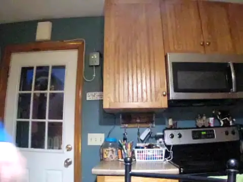 Snapshot of Seymour93 chatting on January 31, 2025, 10:21 pm Seymour93 online show from January 31, 2025, 10:21 pm