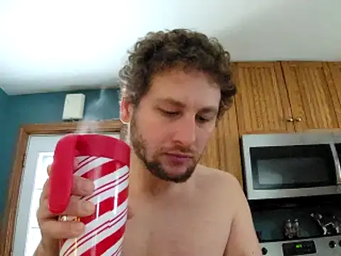 Snapshot of Seymour93 chatting on February 13, 2025, 1:26 pm Seymour93 online show from February 13, 2025, 1:26 pm