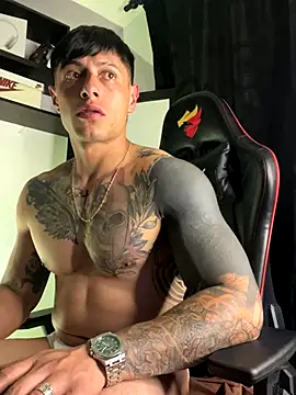 Snapshot of darmod chatting on October 1, 2025, 10:13 pm darmod online show from October 1, 2025, 10:13 pm