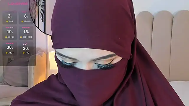 Snapshot of anna-henao chatting on March 3, 2025, 7:07 pm anna-henao online show from March 3, 2025, 7:07 pm