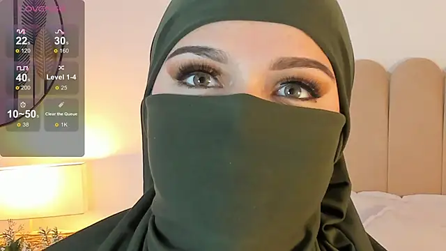 Snapshot of anna-henao chatting on February 17, 2025, 3:44 pm anna-henao online show from February 17, 2025, 3:44 pm