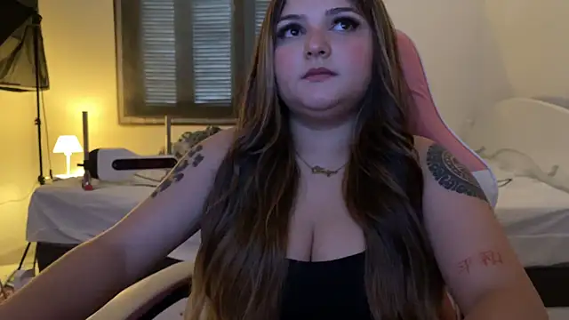 Snapshot of SweetPaige_ chatting on December 13, 2025, 8:04 pm SweetPaige online show from December 13, 2025, 8:04 pm