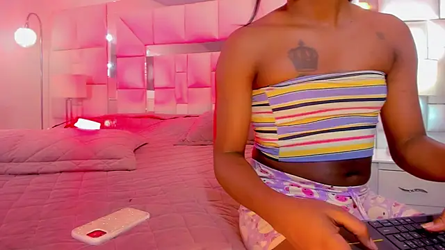 naomy  xx online show from March 22, 2025, 7:42 pm