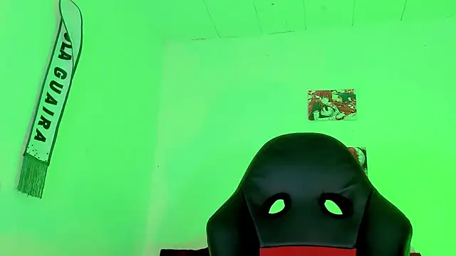 naomy  xx online show from September 25, 2025, 3:12 am