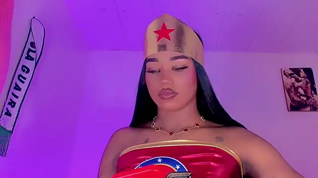 naomy  xx online show from October 15, 2025, 8:50 pm