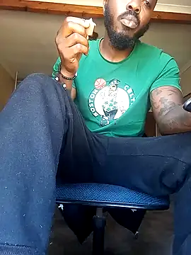 Snapshot of Goodsense chatting on December 21, 2024, 8:39 am Goodsense online show from December 21, 2024, 8:39 am