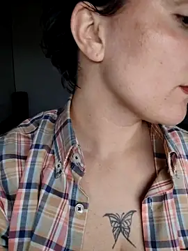 Snapshot of Dulcemelodia chatting on November 12, 2025, 2:15 am Dulcemelodia online show from November 12, 2025, 2:15 am