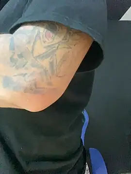 DickMasterfindom online show from April 15, 2026, 4:18 am