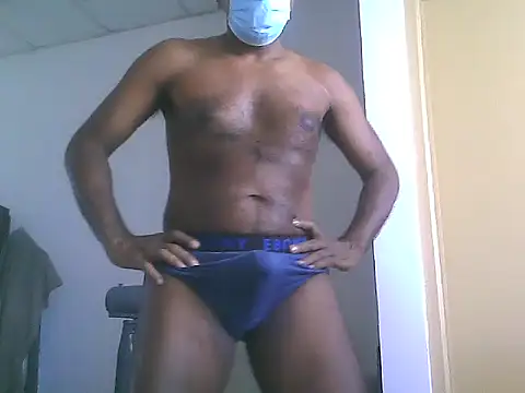 Snapshot of chocodk01 chatting on December 5, 2025, 2:43 am chocodk01 online show from December 5, 2025, 2:43 am