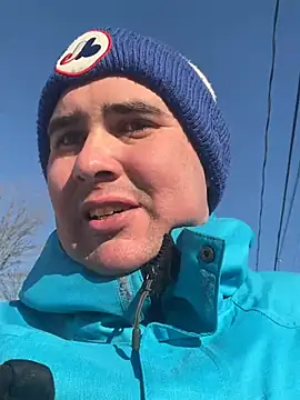 Snapshot of Bryan_Steel17 chatting on February 1, 2025, 7:34 pm Bryan Steel17 online show from February 1, 2025, 7:34 pm