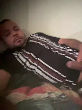 Snapshot of panchito3512 chatting on December 6, 2024, 9:40 pm panchito3512 online show from December 6, 2024, 9:40 pm