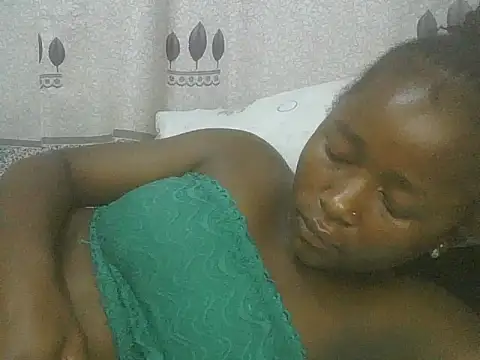 pretty nanah online show from November 13, 2025, 11:47 am