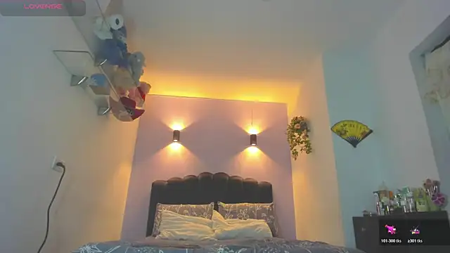 Snapshot of Sofia_Clauss_ chatting on May 23, 2026, 4:44 am Sofia Clauss online show from May 23, 2026, 4:44 am