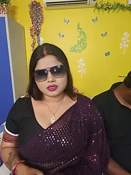 Snapshot of OrgsmMust chatting on April 10, 2026, 6:26 pm OrgsmMust online show from April 10, 2026, 6:26 pm