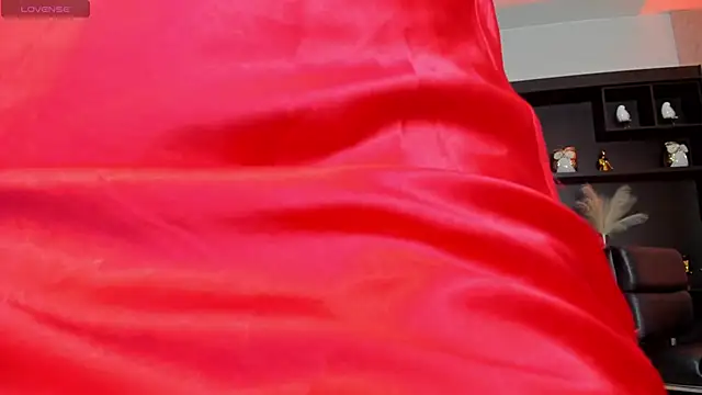 AnnaBrooks1 online show from February 14, 2026, 7:47 pm