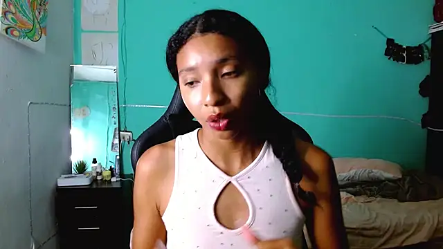 sensitive brunette online show from July 29, 2026, 3:39 am