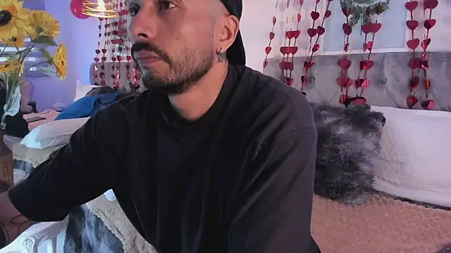 Snapshot of Tom_cooper_ chatting on September 18, 2025, 11:57 am Tom cooper online show from September 18, 2025, 11:57 am