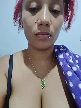 Snapshot of zandra_kiman chatting on July 14, 2026, 6:18 am zandra kiman online show from July 14, 2026, 6:18 am