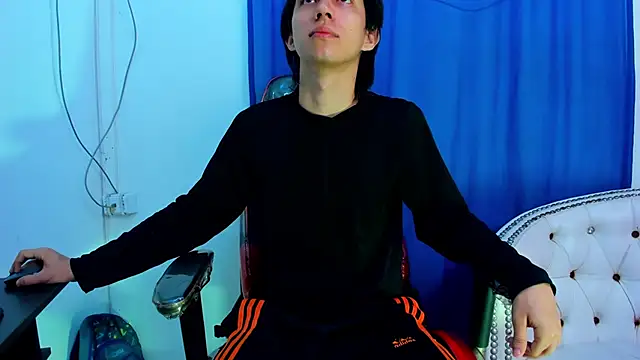 Snapshot of JeanRam18 chatting on September 21, 2025, 11:15 am JeanRam18 online show from September 21, 2025, 11:15 am