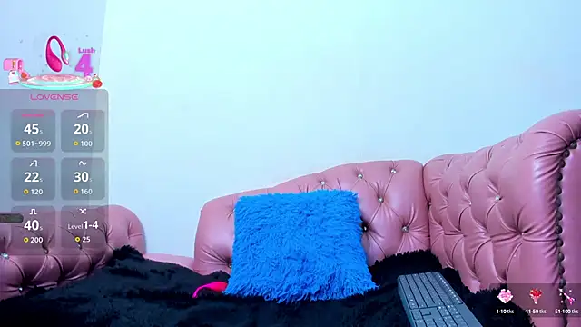 Snapshot of JeanRam18 chatting on September 9, 2025, 7:45 pm JeanRam18 online show from September 9, 2025, 7:45 pm