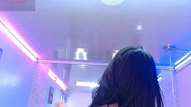 Snapshot of candy_lux_ chatting on February 14, 2025, 7:23 pm candy lux online show from February 14, 2025, 7:23 pm