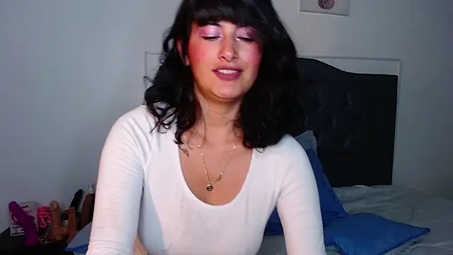 Snapshot of candy_lux_ chatting on February 25, 2025, 3:53 pm candy lux online show from February 25, 2025, 3:53 pm